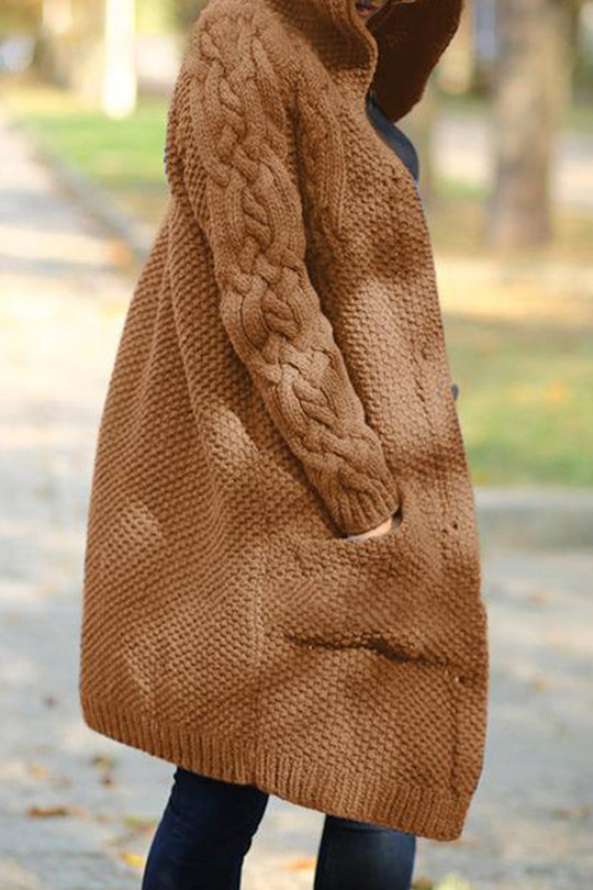 EB | Modische und Minimalistische Strickjacke