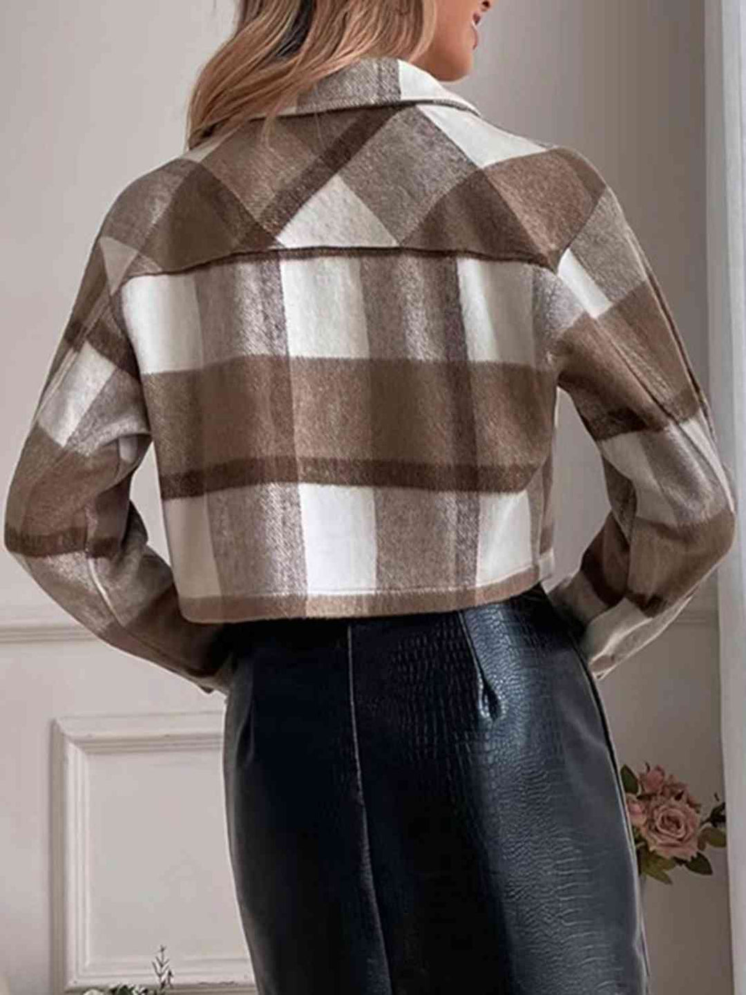 EB | Karierte Kragenknopf Jacke