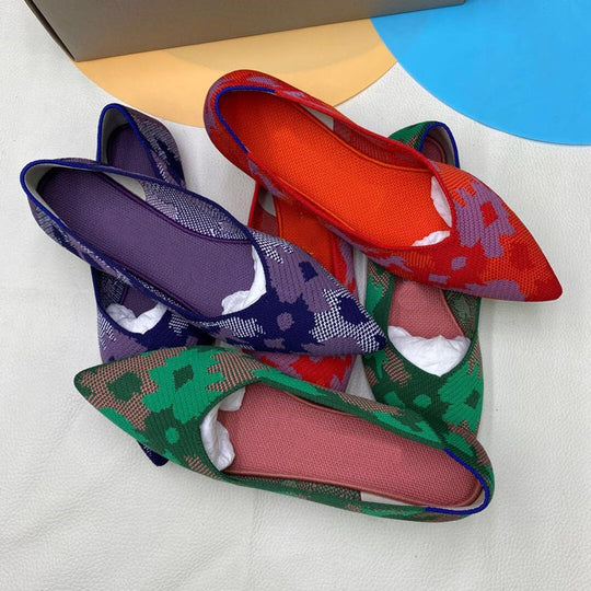 Damen spitz zulaufende Ballerinas mit modernem Muster und flexiblem Fußbett EB