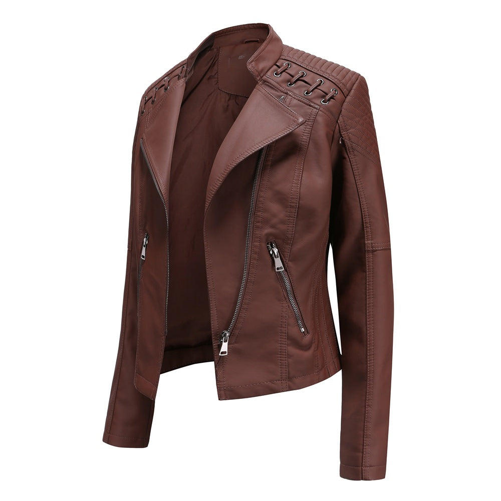 Damen nan kurze Bikerjacke aus Kunstleder mit dekorativen Ösenschnürungen an den Schultern EB