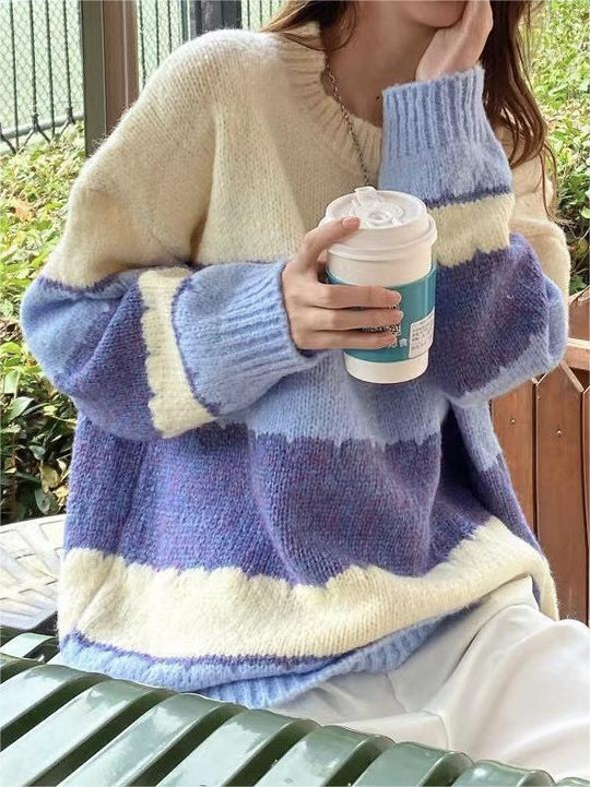 EB | Gestreiftes Sweatshirt mit Rundhalsausschnitt
