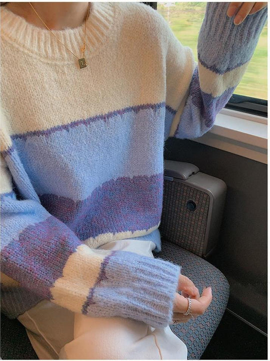 EB | Gestreiftes Sweatshirt mit Rundhalsausschnitt