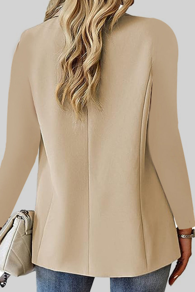 EB | Mühelose und Elegante Winter Strickjacke