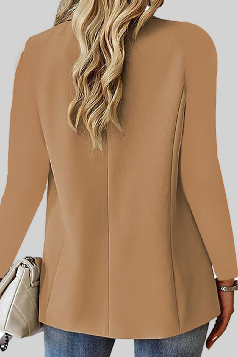 EB | Mühelose und Elegante Winter Strickjacke