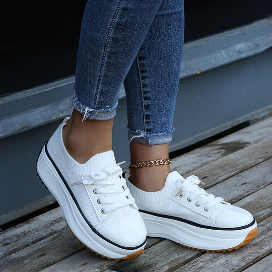 Thora Stilvolle Sneakers mit Dickeren Sohlen und Verstellbaren Schnürsenkeln EB