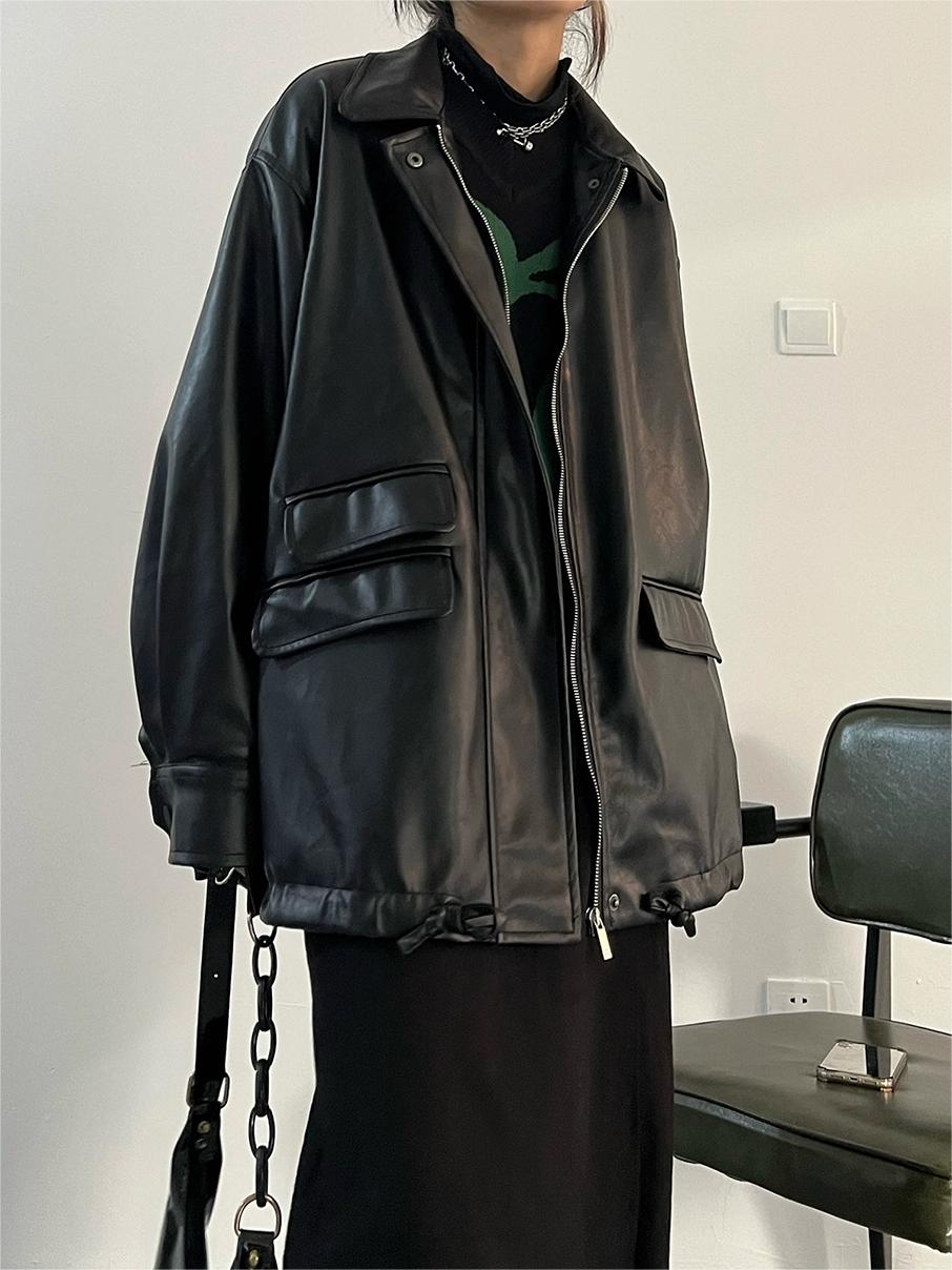 EB | Oversized Schwarzer Veganer Lederjacke mit Reißverschluss