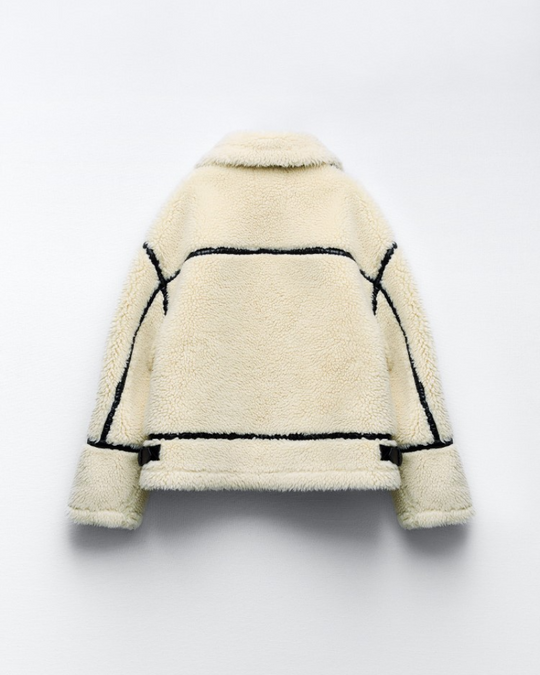 EB | Stilvolle Teddy Jacke