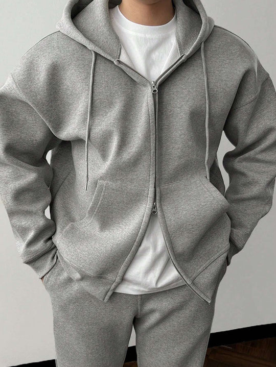 EB | Unifarbener Kapuzenpulli und Hose für Herren