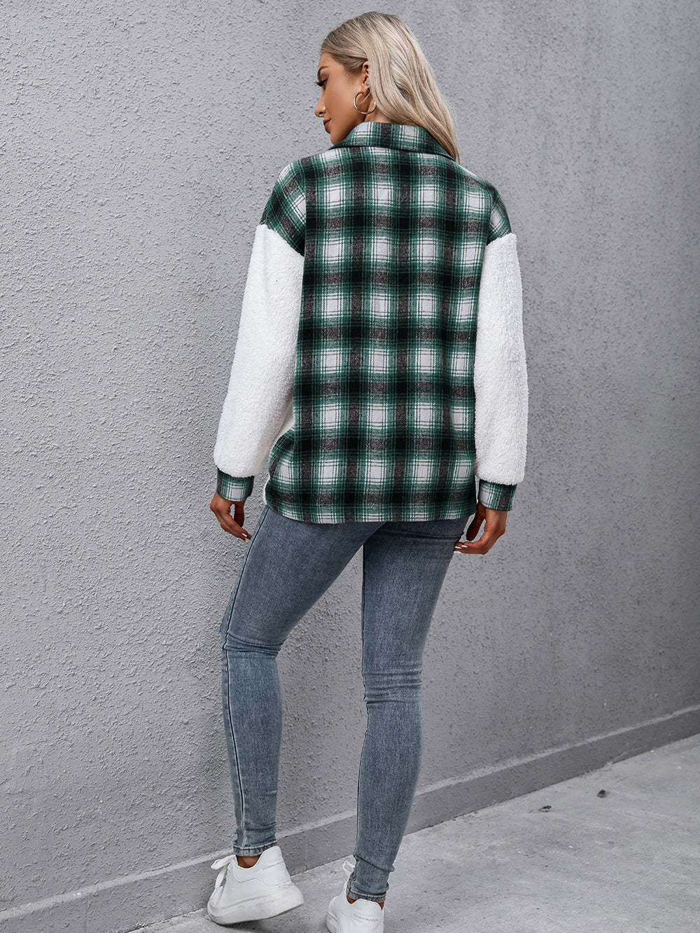 EB | Karierte Kragenknopf Jacke