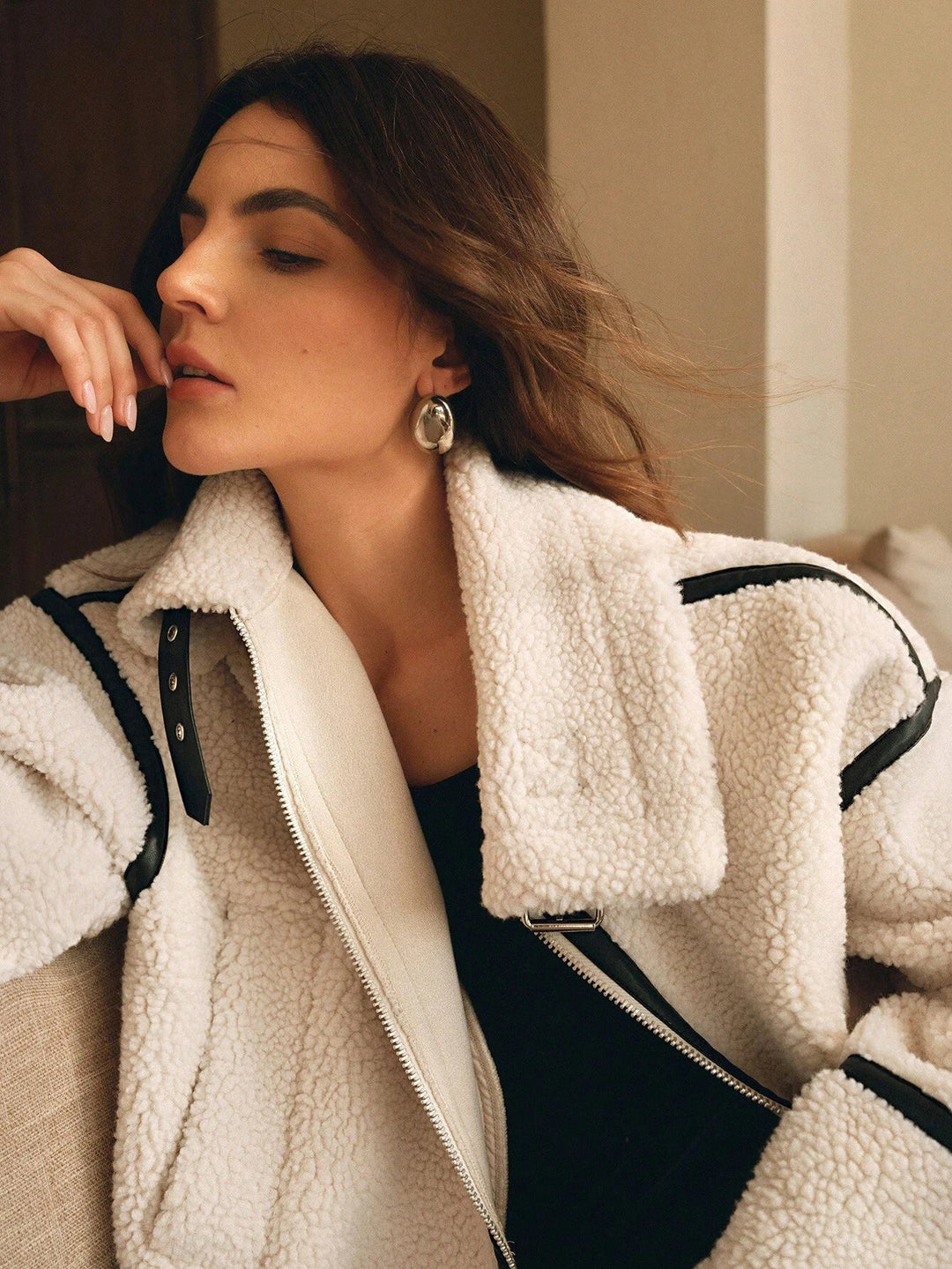 EB | Damen Overized Sherpa Jacke