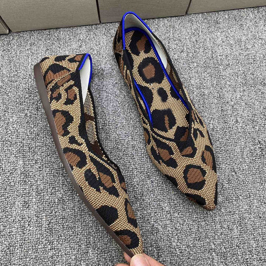 Damen elegante spitz zulaufende Ballerinas mit modischem Leopardenmuster EB
