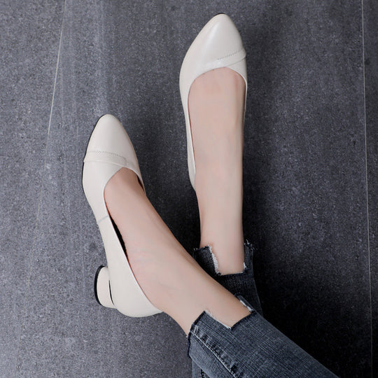 Damen Elegante Pumps mit komfortablem Blockabsatz und femininer Silhouette EB