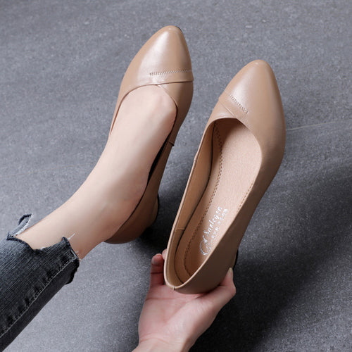 Damen Elegante Pumps mit komfortablem Blockabsatz und femininer Silhouette EB