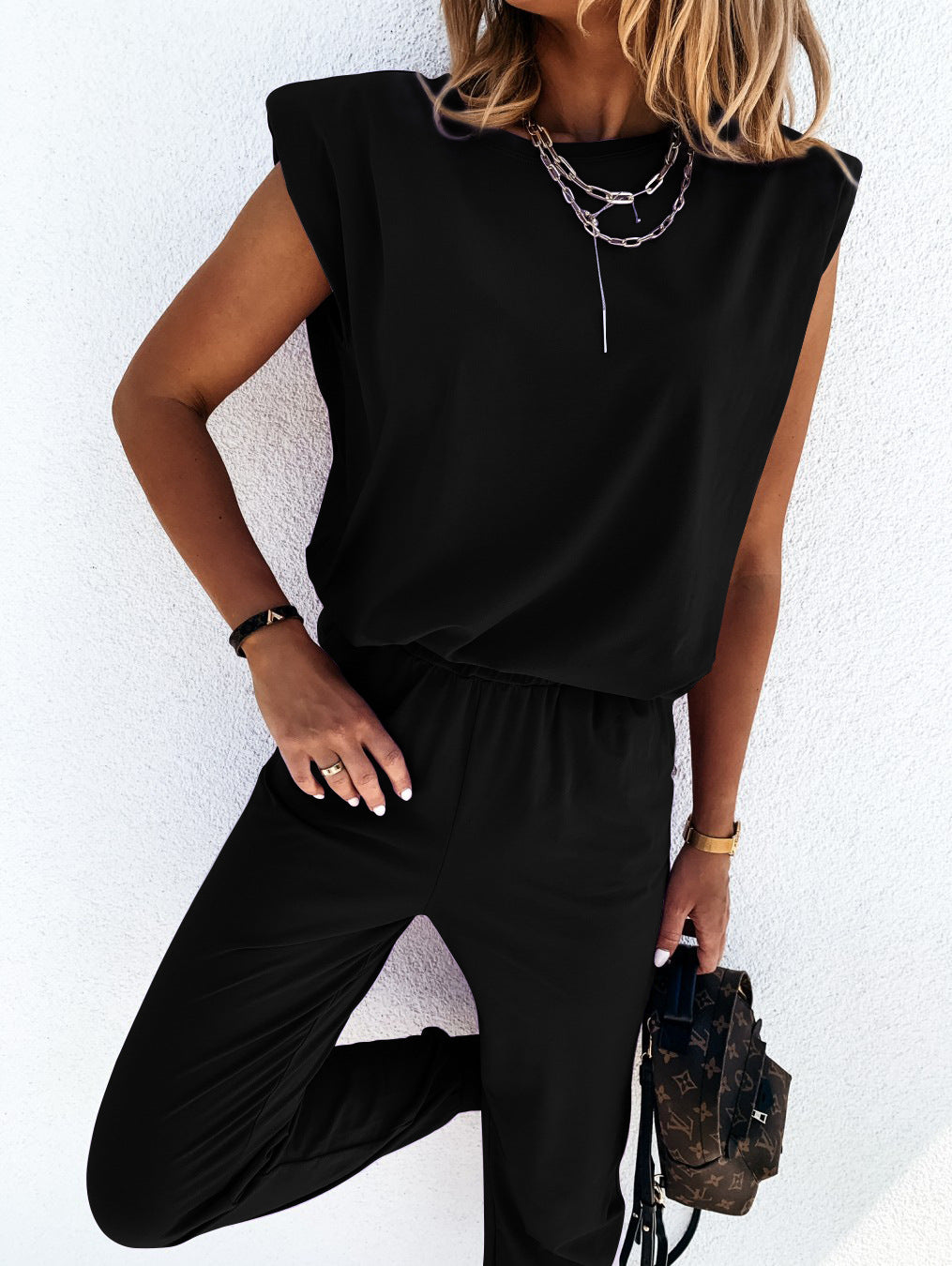 Damen lässiger Jumpsuit mit weichem, elastischem Material und modischem Cut EB