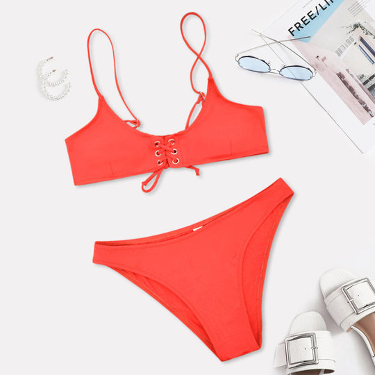 Damen Bikini mit raffiniertem Schnür-Design EB