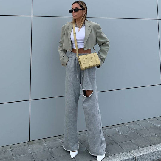 Damen Hochwertige Freizeithose mit modischen Riss-Details EB