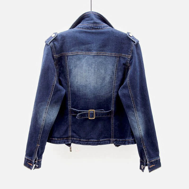 EB | Jeansjacke mit zeitlosem Fusionsstil