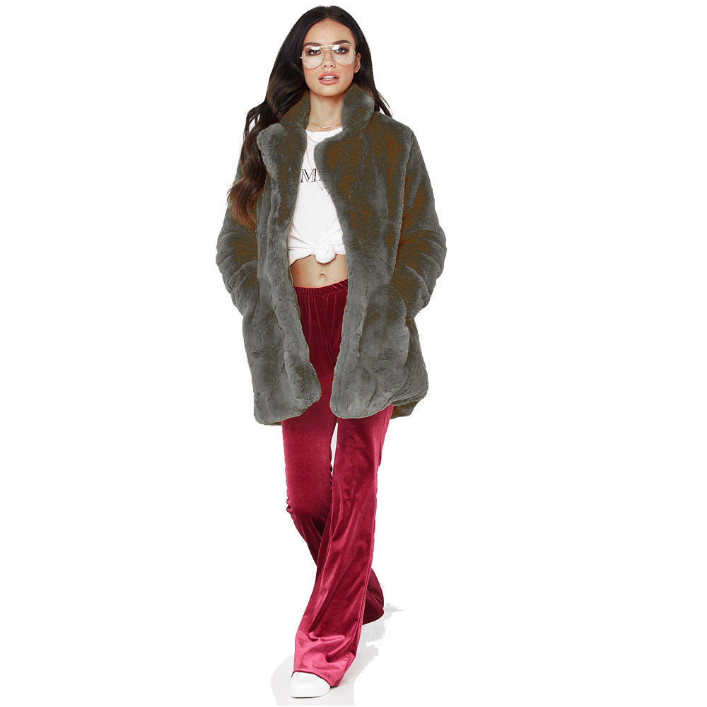 Damen Luxuriöse Plüschjacke im Oversized-Schnitt EB