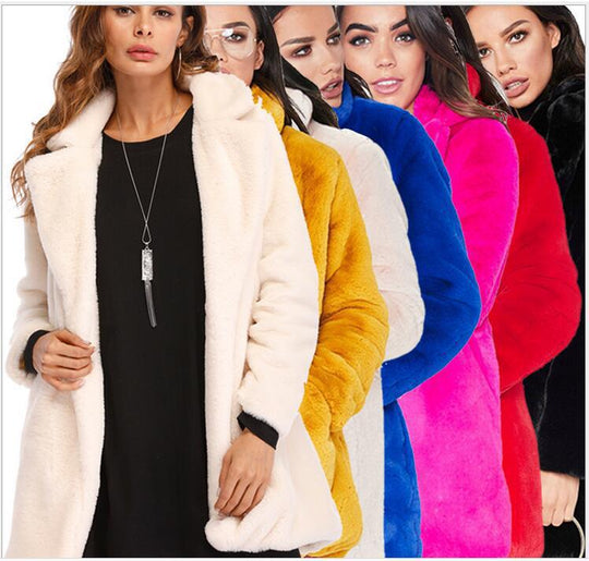 Damen Luxuriöse Plüschjacke im Oversized-Schnitt EB