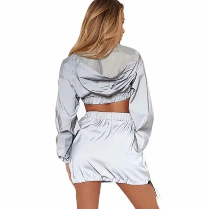 Damen sportliches cropped Outdoor-Set mit praktischen Reißverschlusstaschen EB