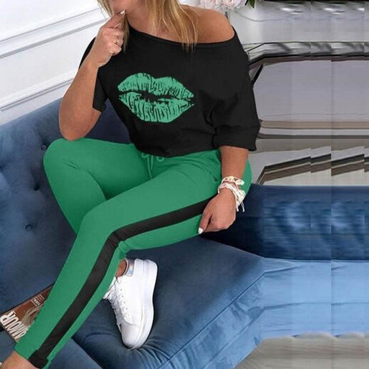 Damen stylisches T-Shirt mit Lippenmotiv EB