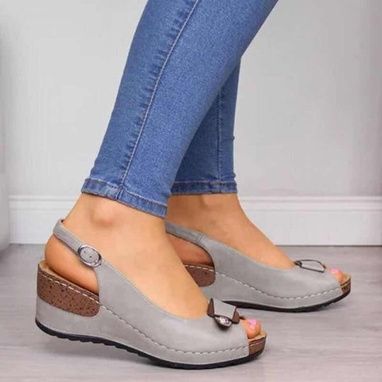 Damen Keil-Pantolette mit modischem Schleifendetail EB