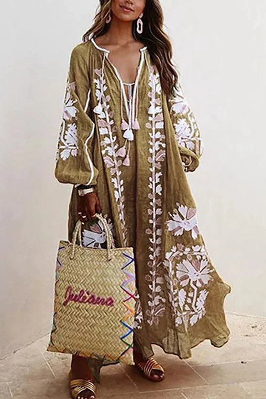Langes Kleid im Bohemian-Stil mit Blumendruck