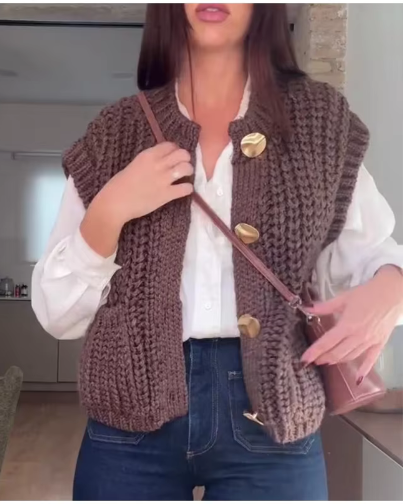 EB | Lässige Strickweste