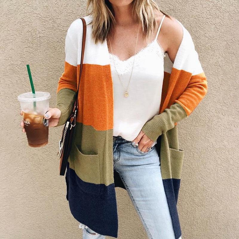 Damen Strickjacke mit modernen Farbblöcken und Taschen EB