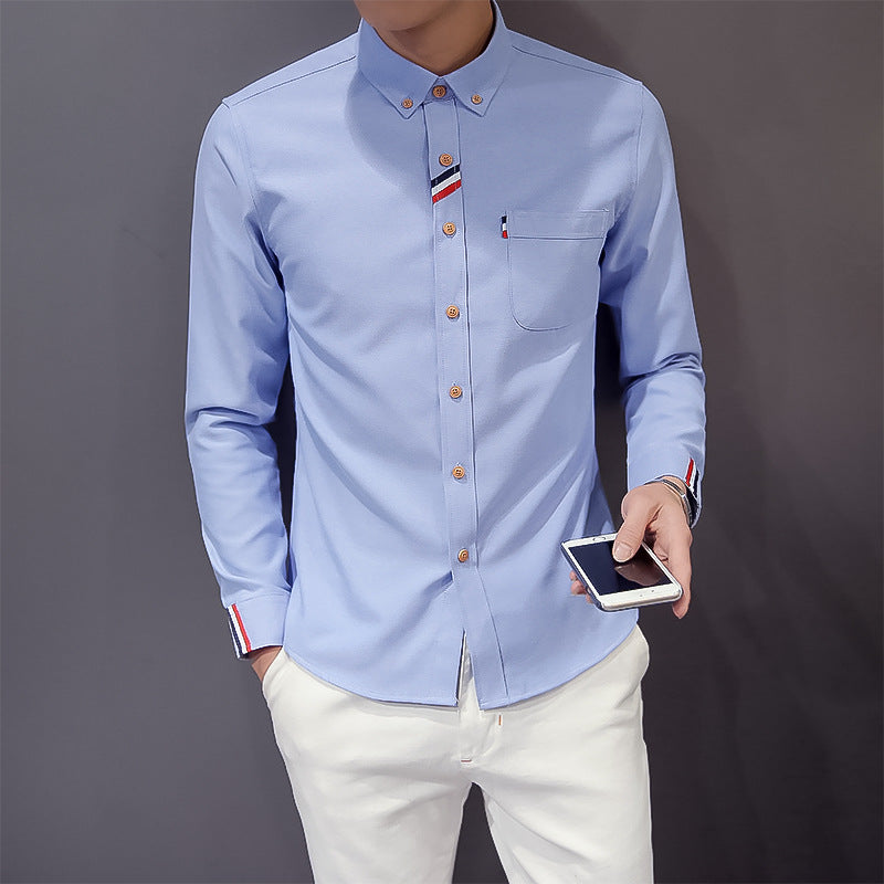 Herren nan tailliertes Button-Down-Hemd mit dezentem Tricolour-Besatz und bügelleichter Baumwollstretchqualität EB