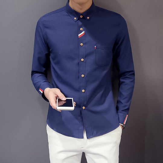 Herren nan tailliertes Button-Down-Hemd mit dezentem Tricolour-Besatz und bügelleichter Baumwollstretchqualität EB