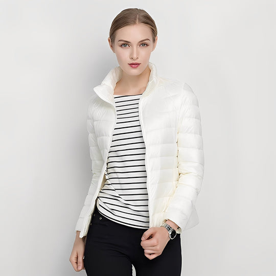 EB | Figurbetonte warme Damen-Steppjacke
