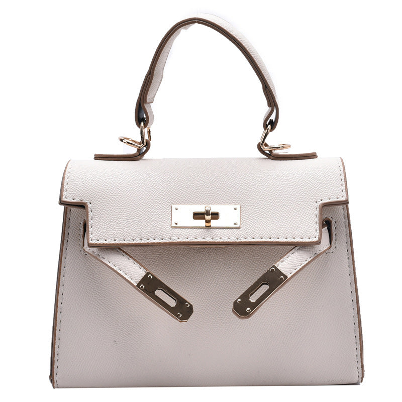 EB | Eine Seitliche Schultertasche Im Western-Stil