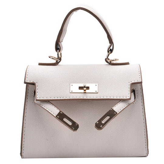 EB | Eine Seitliche Schultertasche Im Western-Stil