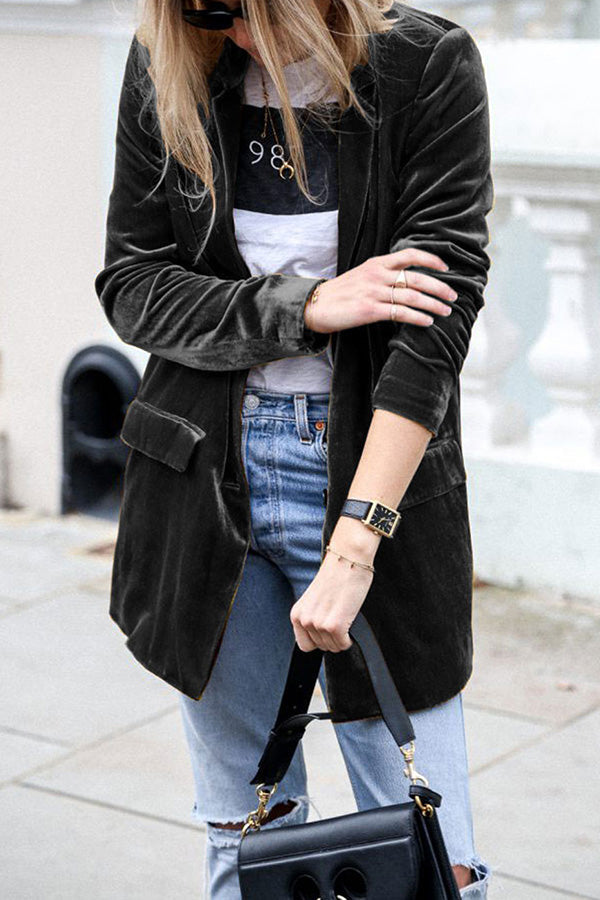 EB | Blazer aus Samt im Streetstyle
