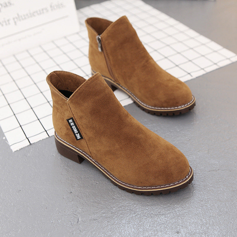 Damen nan knöchelhohe Wildlederoptik-Stiefelette mit seitlichem Reißverschluss, profilierter Gummisohle und komfortablem Blockabsatz EB