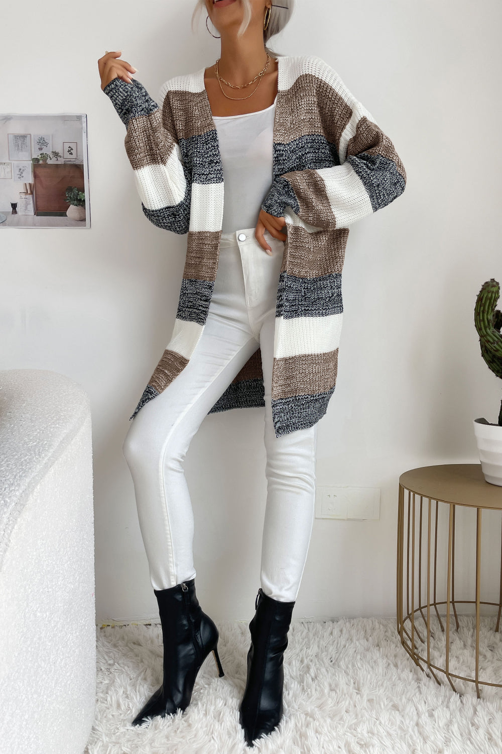 EB | Einfache und Stilvolle Strickjacke