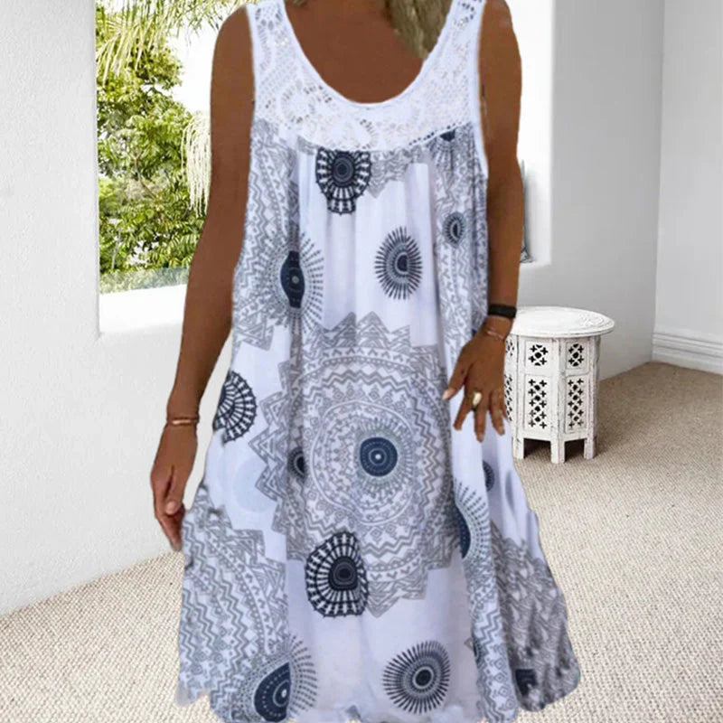 EB | Ärmelloses Kleid mit Lebendigem Boho-Print