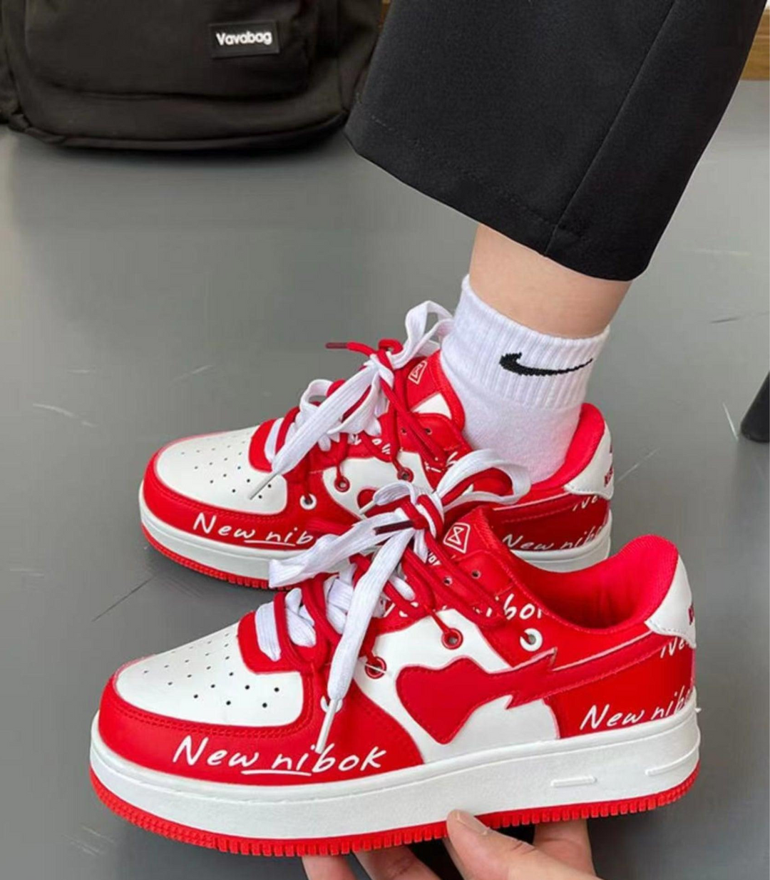 EB - vulkanisierte Schuhe mit Herzdesign