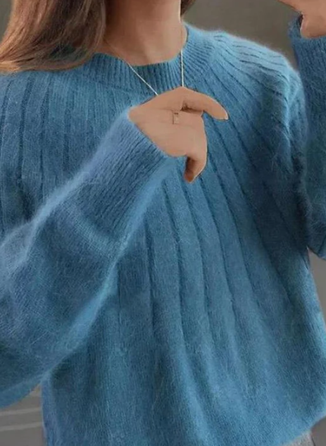 EB | Flauschiger Strickpullover