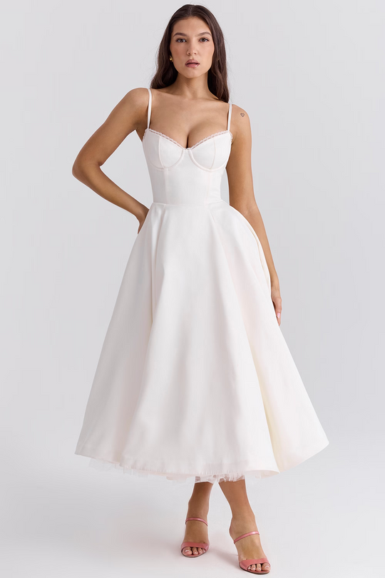 EB | Elegantes Schlankmachendes Kleid Für Damen