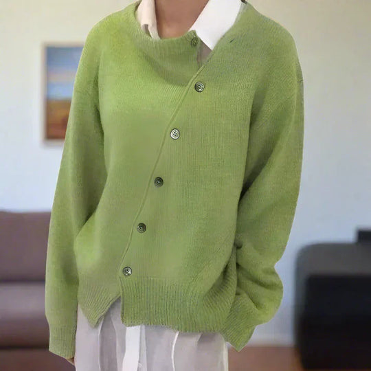 EB | Weiche Strickjacke mit Diagonaler Knopfleiste