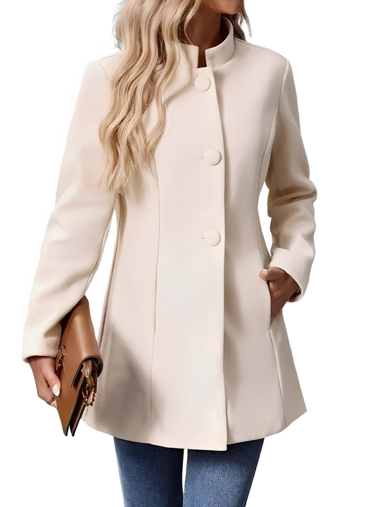 EB | Moderne, figurbetonte Damenjacke mit Knöpfen
