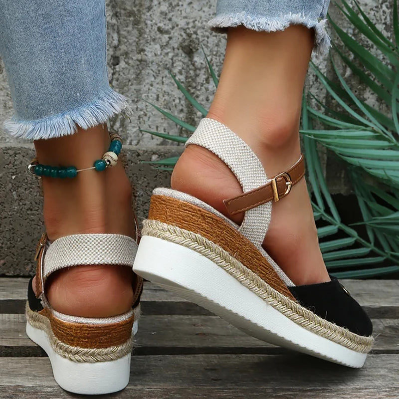 Vintage Wedge Sandalen EB
