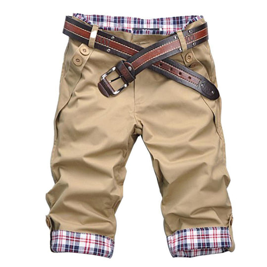 EB – Hochwertige Shorts mit Gürtel und Karomuster