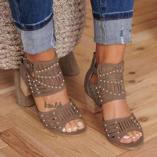 EB | Absatzsandalen mit Vainica