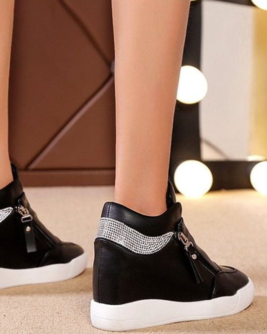EB | Sportschuhe mit Keilabsatz