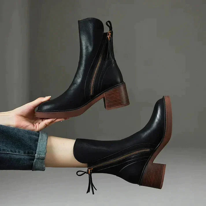 EB | Eleganter Hoher Stiefel