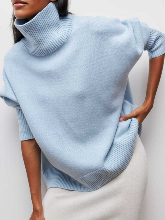 EB | Modischer Pullover mit hohem Halsausschnitt