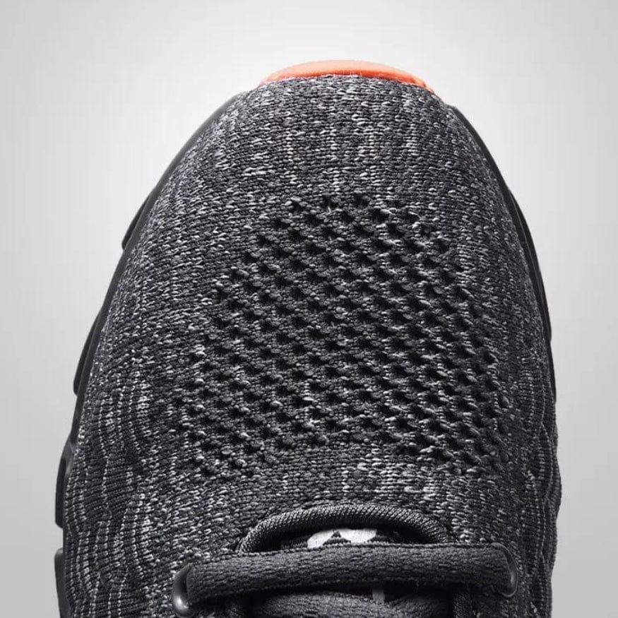 EB | Hardwell Flexstride Sneaker